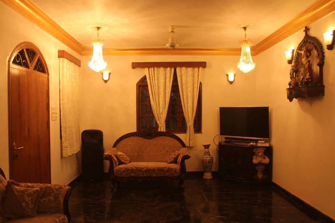 Dsilva Residence Majorda Esterno foto